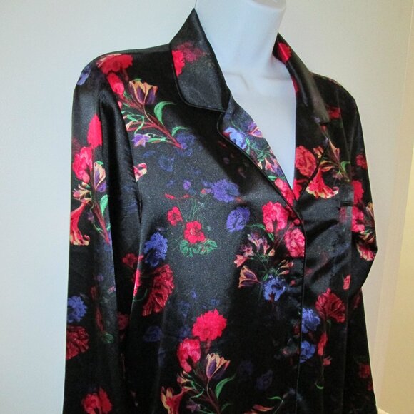 I.N.C. International Concepts Piped-Trim Satin Pajama Top NWT S - Picture 3 of 5